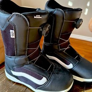Vans Snowboard Boots with Boa Technology